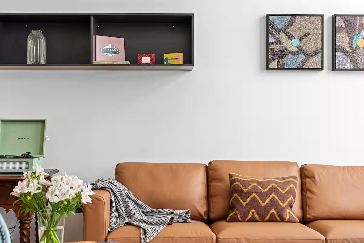 Chic and Central Loft 1