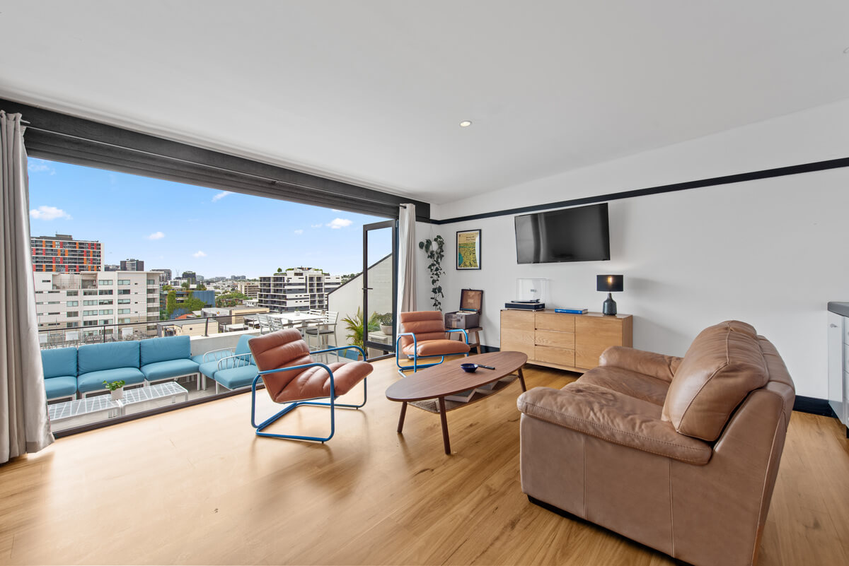 Apartment 301-2